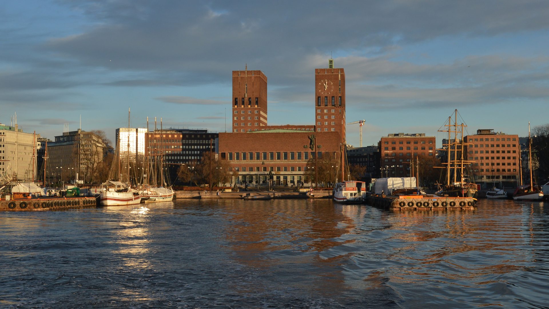 Oslo Rådhus - Oslo City Hall - Oslo, Norway